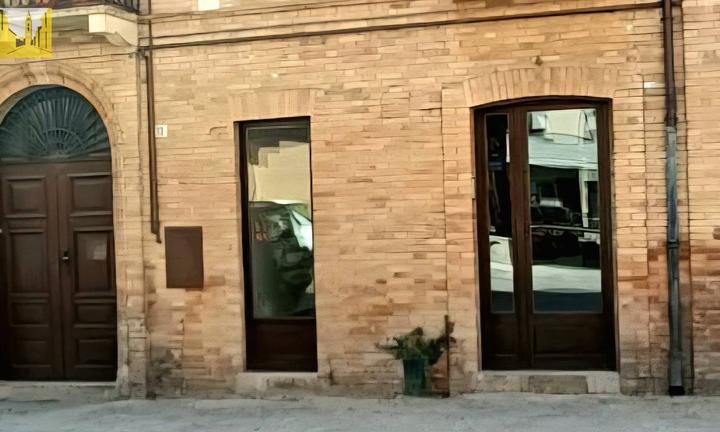 Locale Commerciale - Teramo