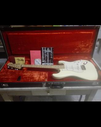 FENDER Stratocaster American vintage reissue 70'