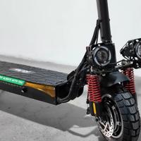 monopattino nuovo in scatola