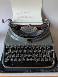 Macchina da scrivere Olivetti ICO MP1 (Grigia)