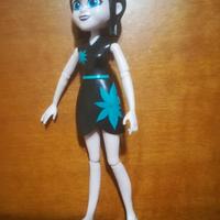 Bambola vintage Hotel Transylvania