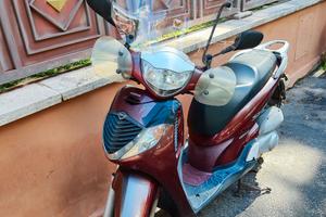 Honda SH 150i bordeaux 2005, 25.600 km, parabrezza