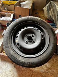 4 Cerchi in ferro 14" attacco 4x100 con gomme 175/