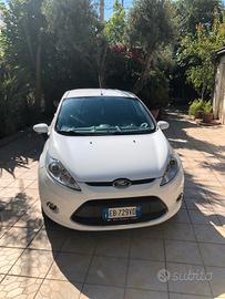 Ford Fiesta 1.4 titanium