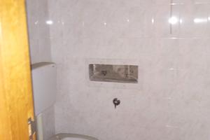 Vari usi da ufficio ad attività commerciale
