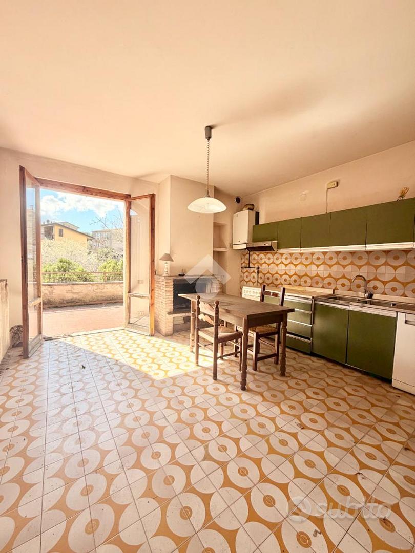 VILLA SINGOLA A PERUGIA - Vista 5