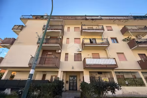 2 LOCALI A SCALEA