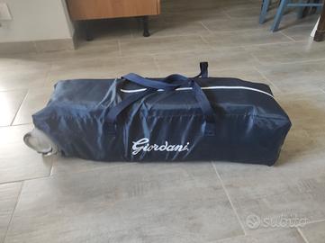 lettino da campeggio 