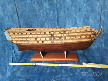 Lotto 4 grandi velieri da completare con materiale