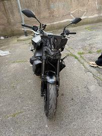 Yamaha mt 09 2024 incidentata