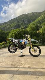 Enduro husqvarna fe 250