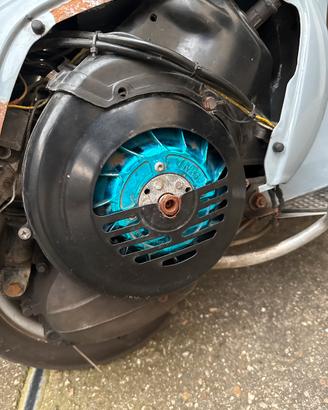 Blocco motore vespa special 130