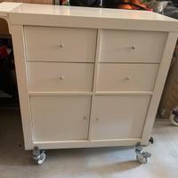 Mobiletto Ikea con ruote bianco