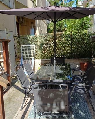 set tavolo giardino +6 sedie 1 ombrellone
