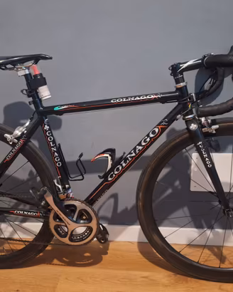 Bici da corsa per veri estimatori colnago