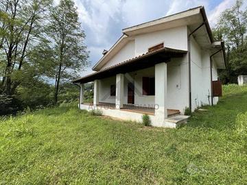 Villa di 342 m² con più di 5 locali a Monfumo