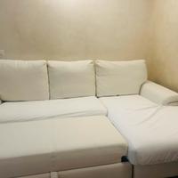 Divano Poltrone Sofà con chaise longue e letto