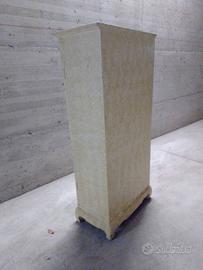 Mobile stile provenzale decorazione floreale