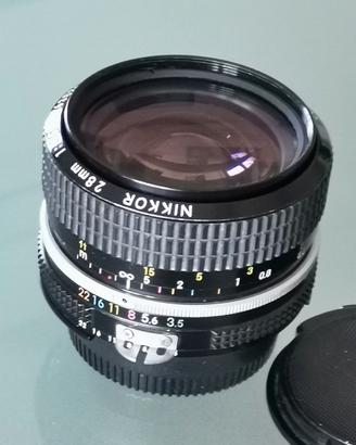 Nikon 28 mm f 3.5