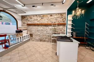 Negozio / studio professionale - Via Roma