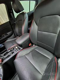 Sedili anteriori posteriori Kia Sportage dal 2016