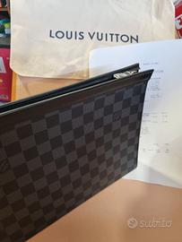 pochette luois Vuitton con scatola 