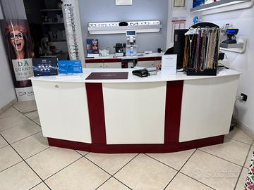 Bancone per ottica