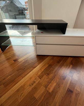 Mobile soggiorno per televisore