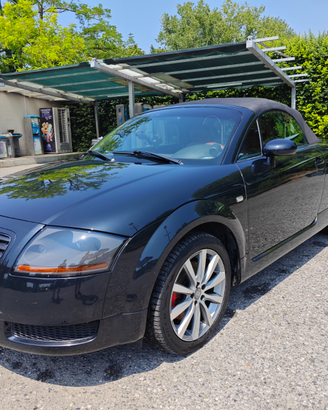 Audi TT Roadster del 2000 CV 180