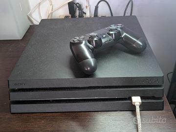 🎮PS4 pro 1 TB +controlle originale +gioco 