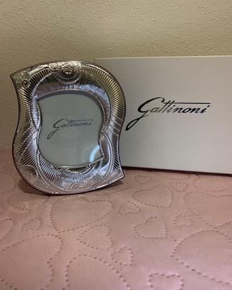 Cornice argento Gattinoni