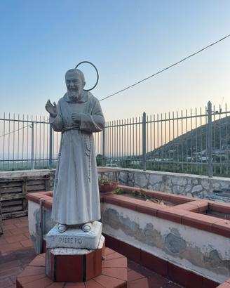 Statua padre pio fatta a mano
