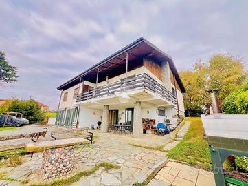 VILLA SINGOLA A VILLA SAN SECONDO