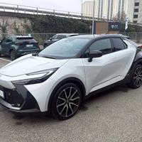 Toyota C-HR 2.0 HV E-CVT GR Sport Premier AWD...
