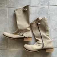 Stivali Harley e anfibi militari