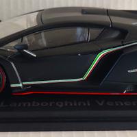 Lamborghini Veneno Kyosho Matt Black Red Line 1:43