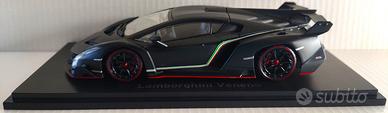 Lamborghini Veneno Kyosho Matt Black Red Line 1:43