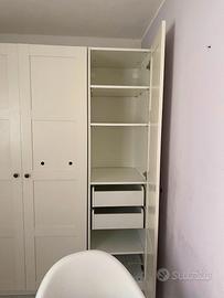 Armadio bianco 3 ante 150×200 cm