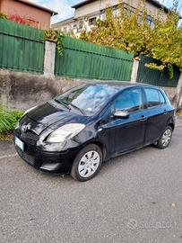 TOYOTA YARIS 1.0 5porte 2010