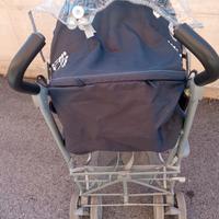 PASSEGGINO LEGGERO CAM