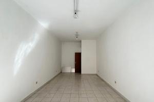 Locale/garage 35 mq - Centro Storico Vibo Valentia