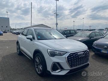 AUDI Q3 SPB 35 TFSI S tronic s line Business Plu
