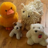 Quattro peluche nuovi