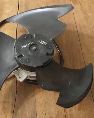 Ventola ZWA138S39A esterna Daikin RXC35DV1B