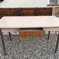 Tavolo anni 70