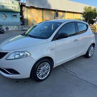 Lancia Ypsilon 1.2 benzina/gpl