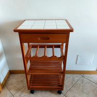 Mobiletto porta bottiglie in ciliegio e cermica