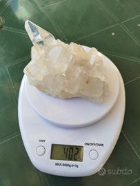 Quarzo ialino.( cristallo di rocca ). g.402