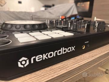 Consolle pioneer DDJ800