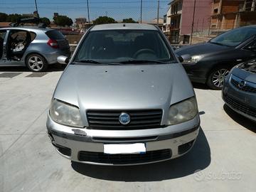 Ricambi usati per FIAT PUNTO 1.2 B